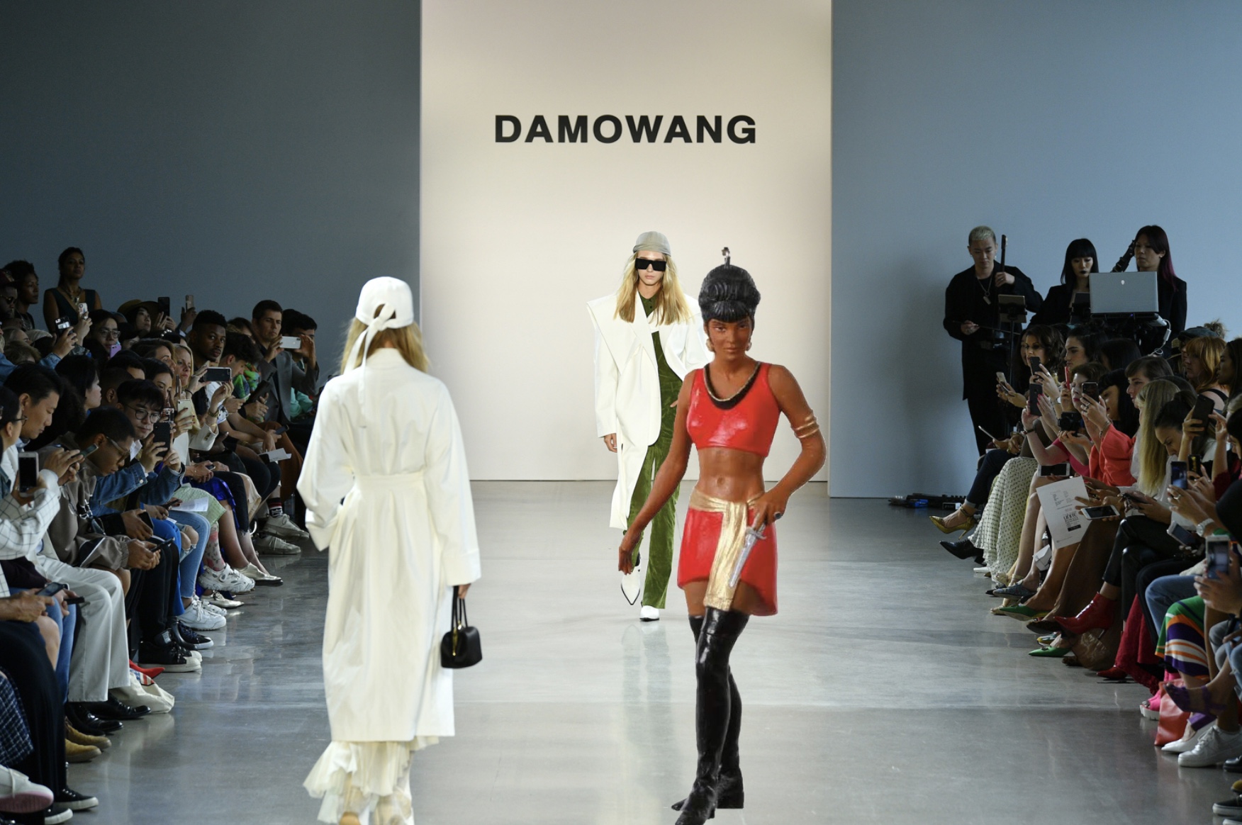 6B7E0C3D-64CD-494A-A561-826EAD3EBF4D